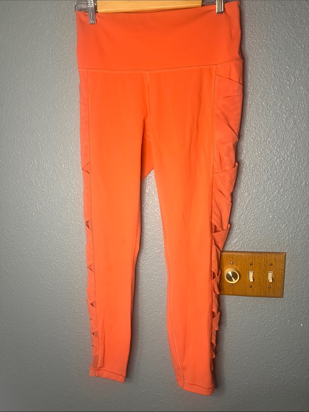 Lululemon Rise and Flow Pant - Picture 8 of 10